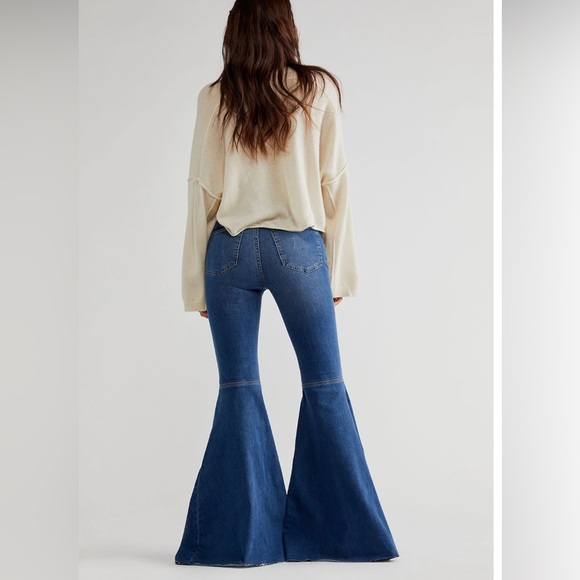26. Free People Just Float in Flare Jeans Jericho Blue - Picture 3 of 10